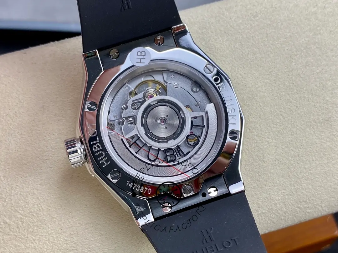 Caseback view of Hublot Classic Fusion 550.NS.1800.RX.1604.ORL19 showing engraved back and display window.