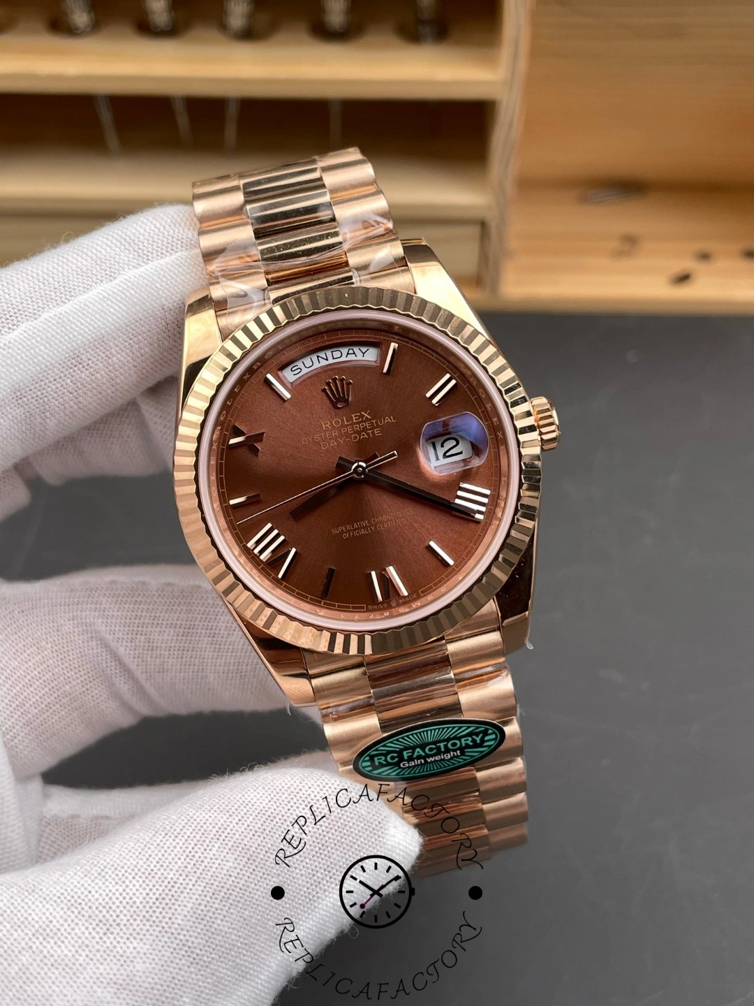 Rolex Day-Date 228235-0002 Chocolate Brown Dial Fluted Bezel 40mm Mens Replica Watch