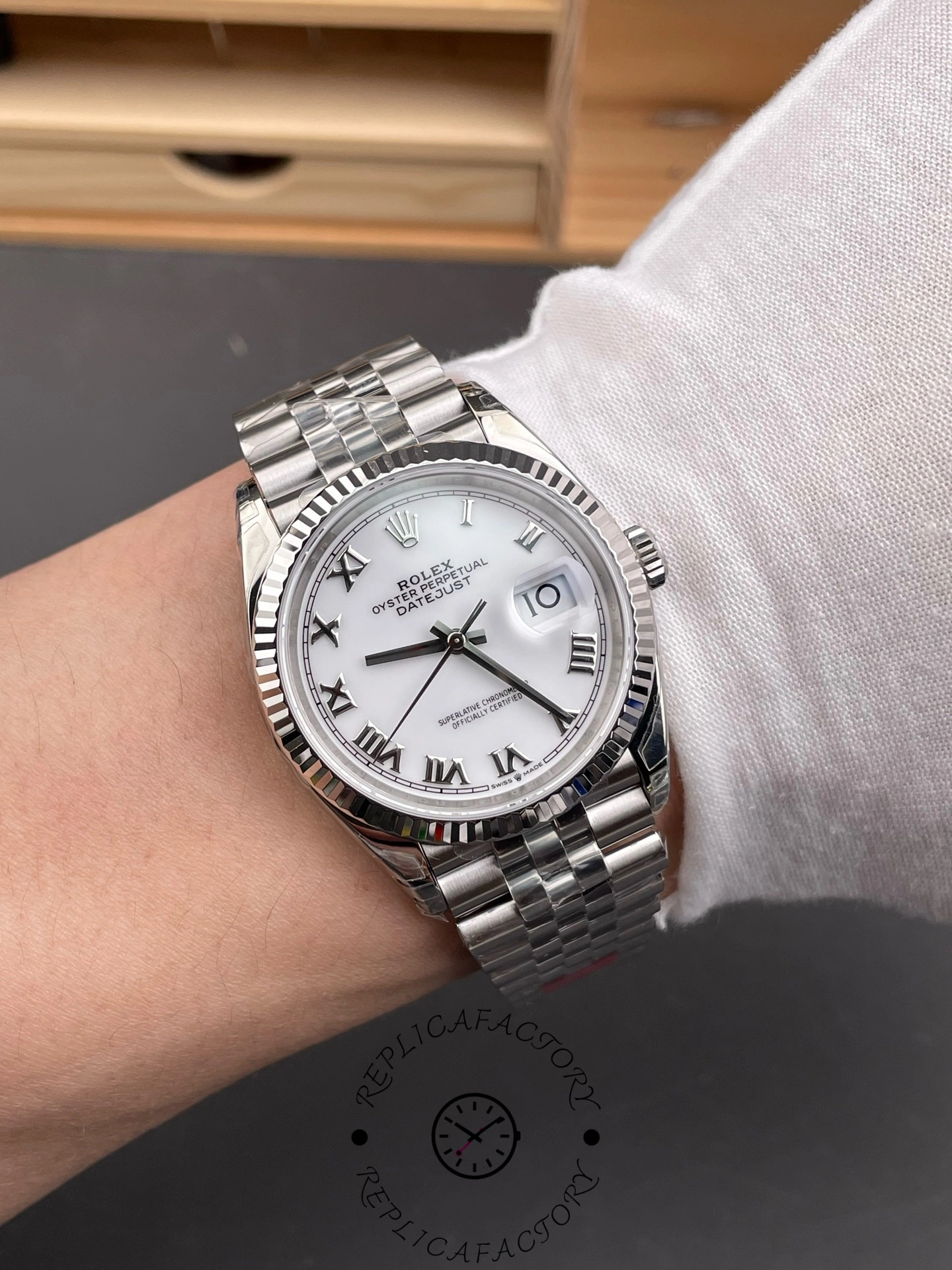 Rolex Datejust 126234 Fluted Bezel White Roman Dial 36MM Unisex Replica Watch