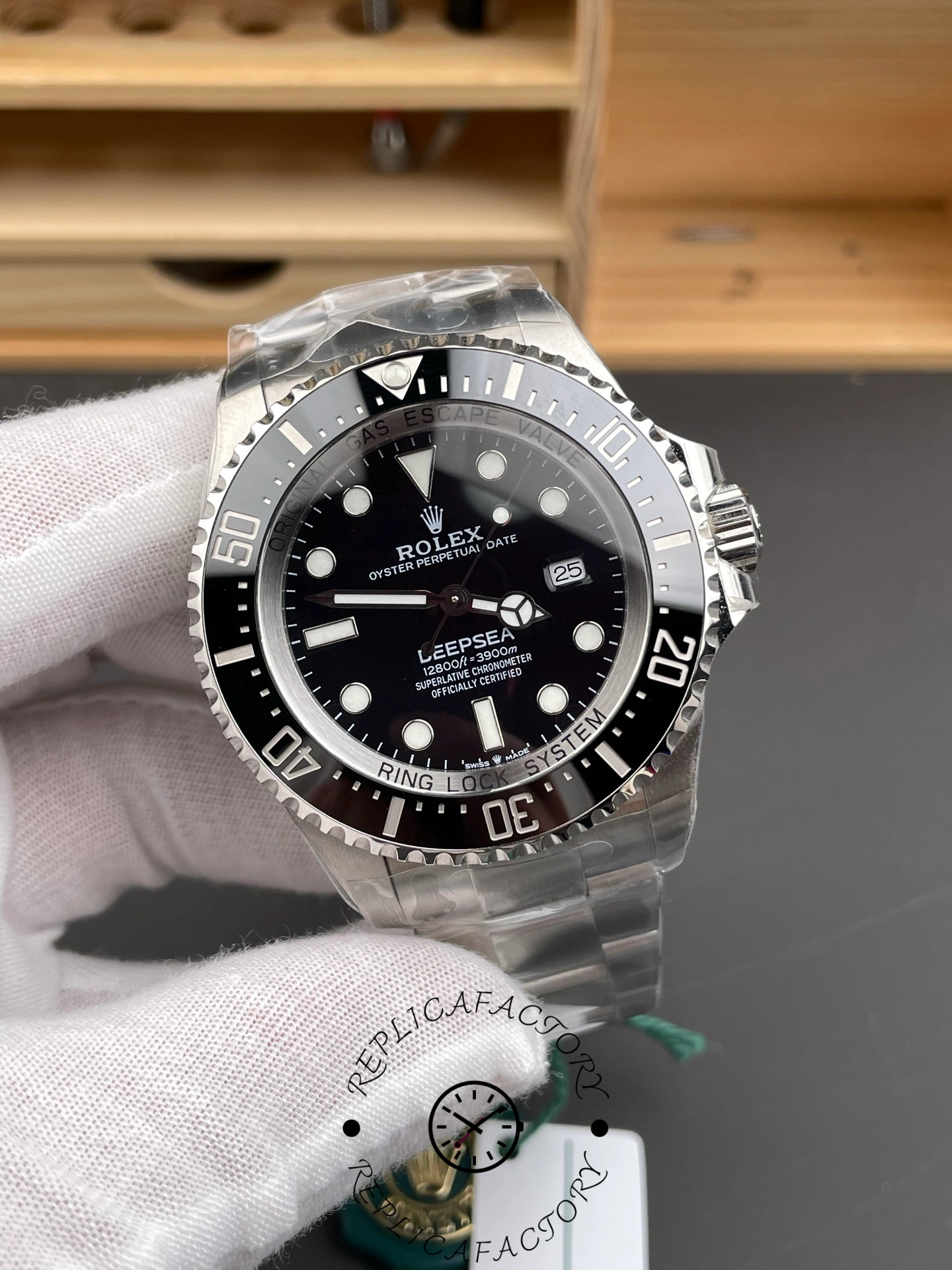 Rolex Deepsea 136660-0006 1:1 Clone 44 Black Dial
