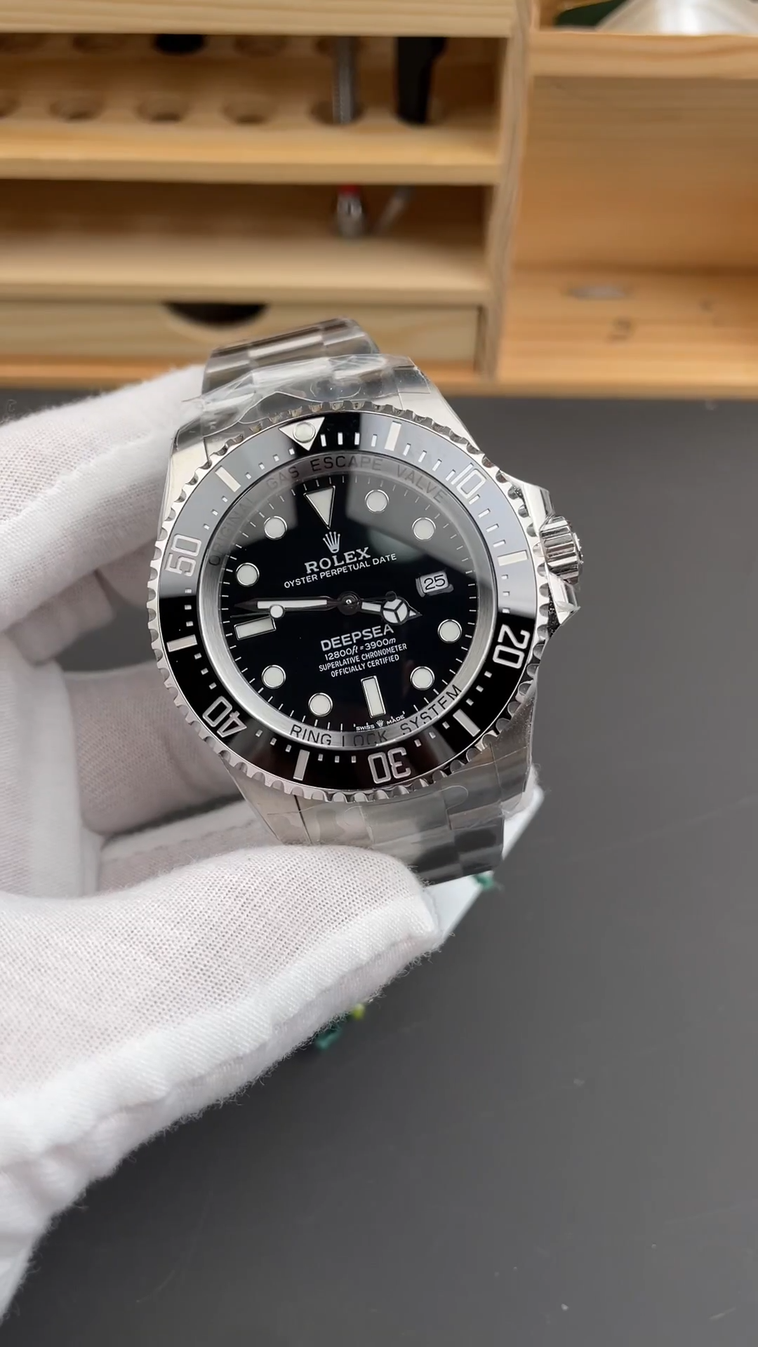 Rolex Deepsea 136660-0006 1:1 Clone 44 Black Dial