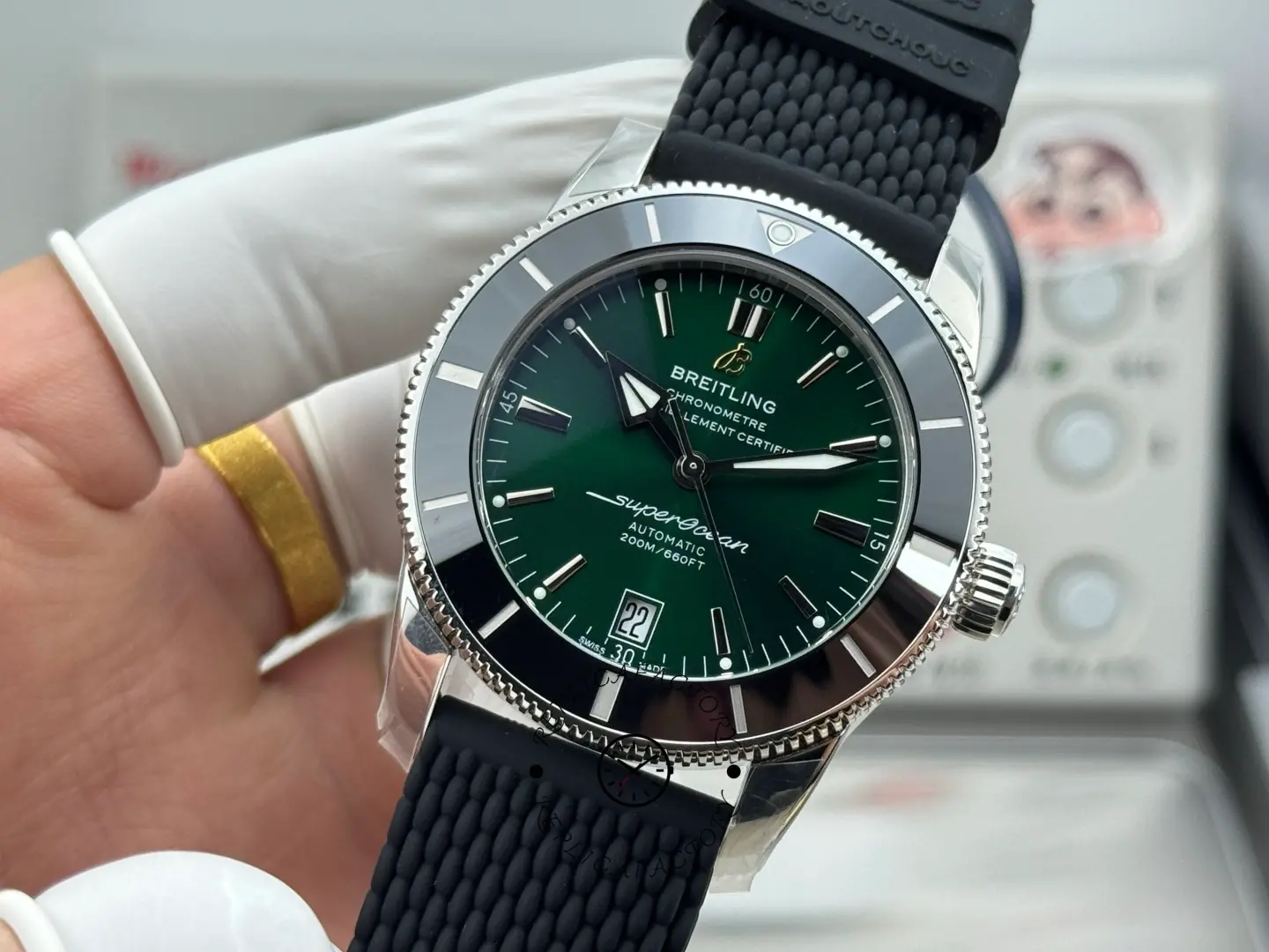 Breitling Superocean Heritage 1:1 Clone 42 Ceramic Green Dial AB2010121L1S1