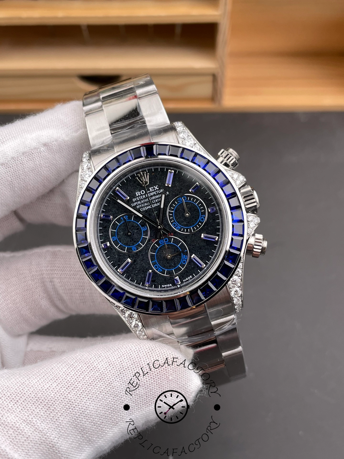 Rolex Daytona Replica 126599TSA Silver Sheen Obsidian Dial 40 Sapphire Bezel