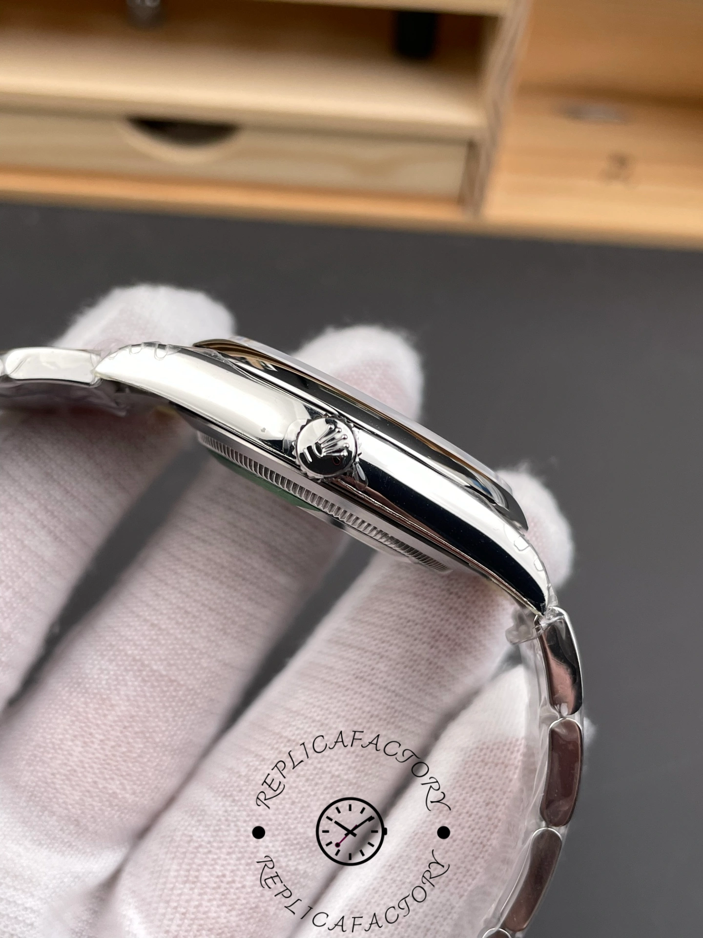 Rolex Oyster Perpetual 41 Oystersteel M134300-0008