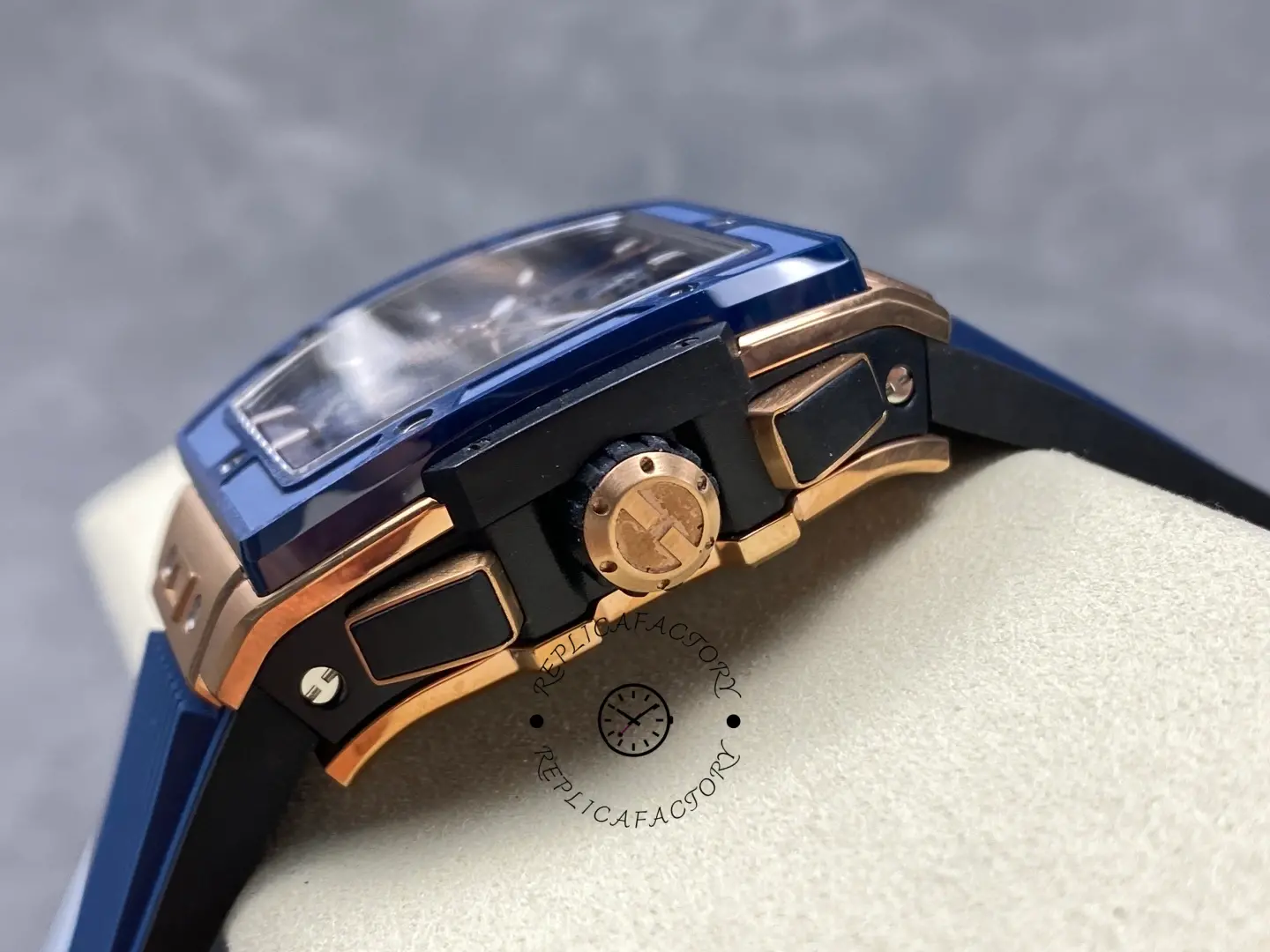 Hublot Spirit of Big Bang 642.OL.7180.RX King Gold Blue Two-Tone 1:1 Clone