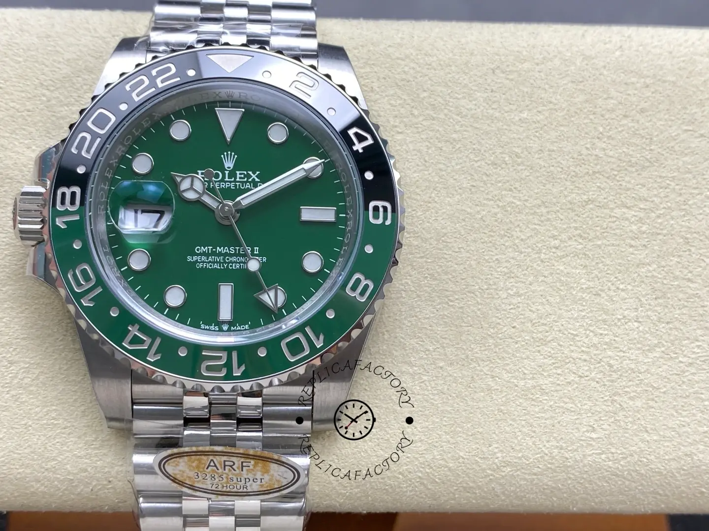 Rolex GMT Master II Green Dial M126729VTNR 0002 1:1 Clone Jubilee Bracelet Watch