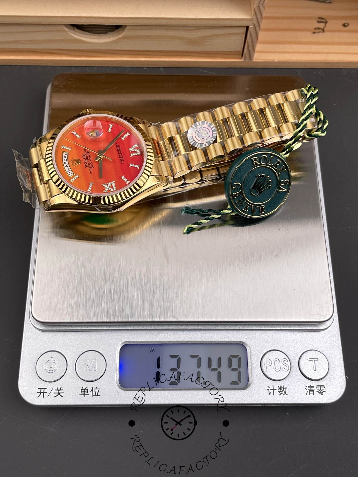 Rolex Day-Date 128238 Fluted Bezel Carnelian dial 36MM Unisex Replica Watch