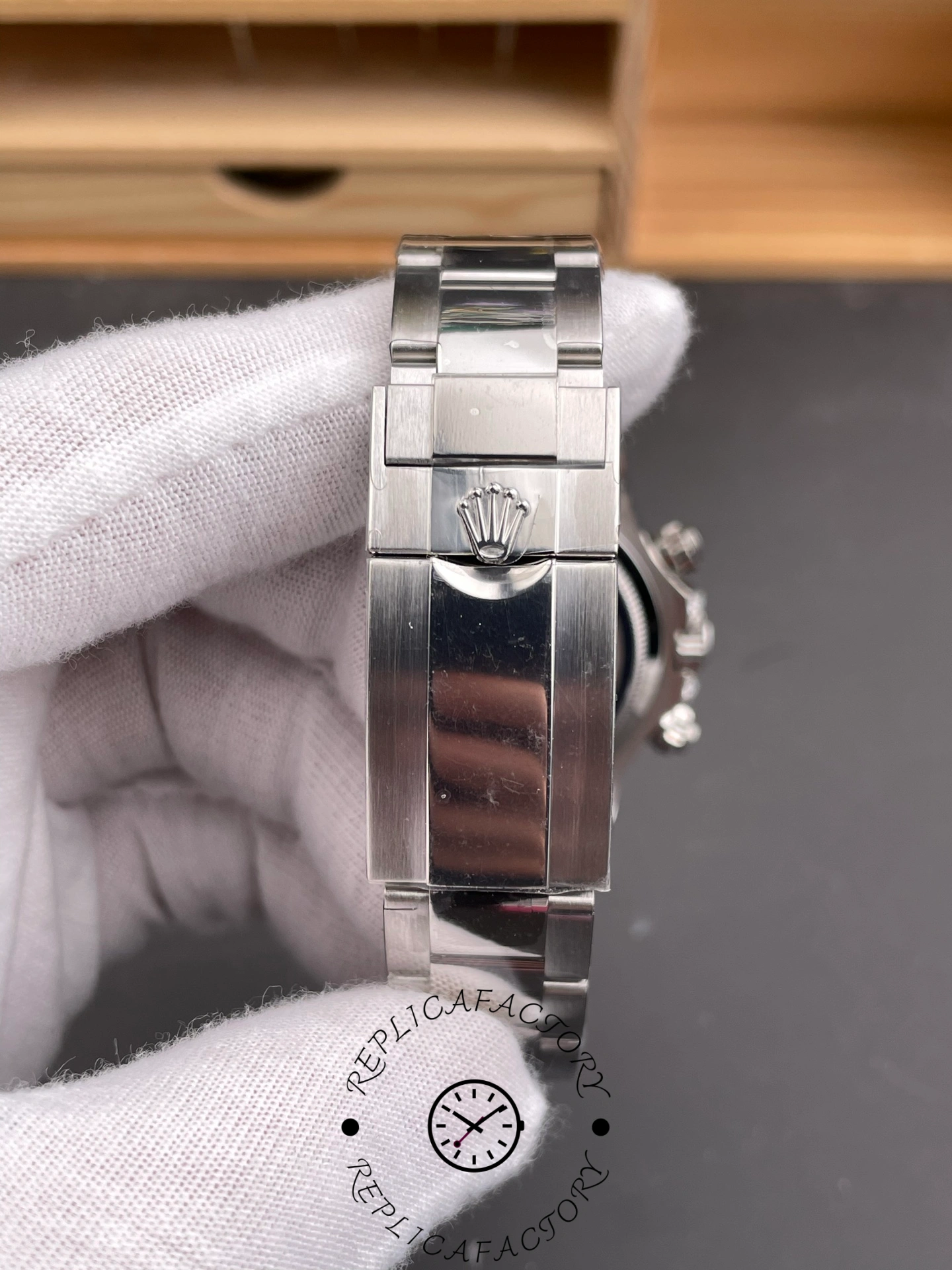 Rolex Daytona Replica 126599TSA Silver Sheen Obsidian Dial 40 Sapphire Bezel
