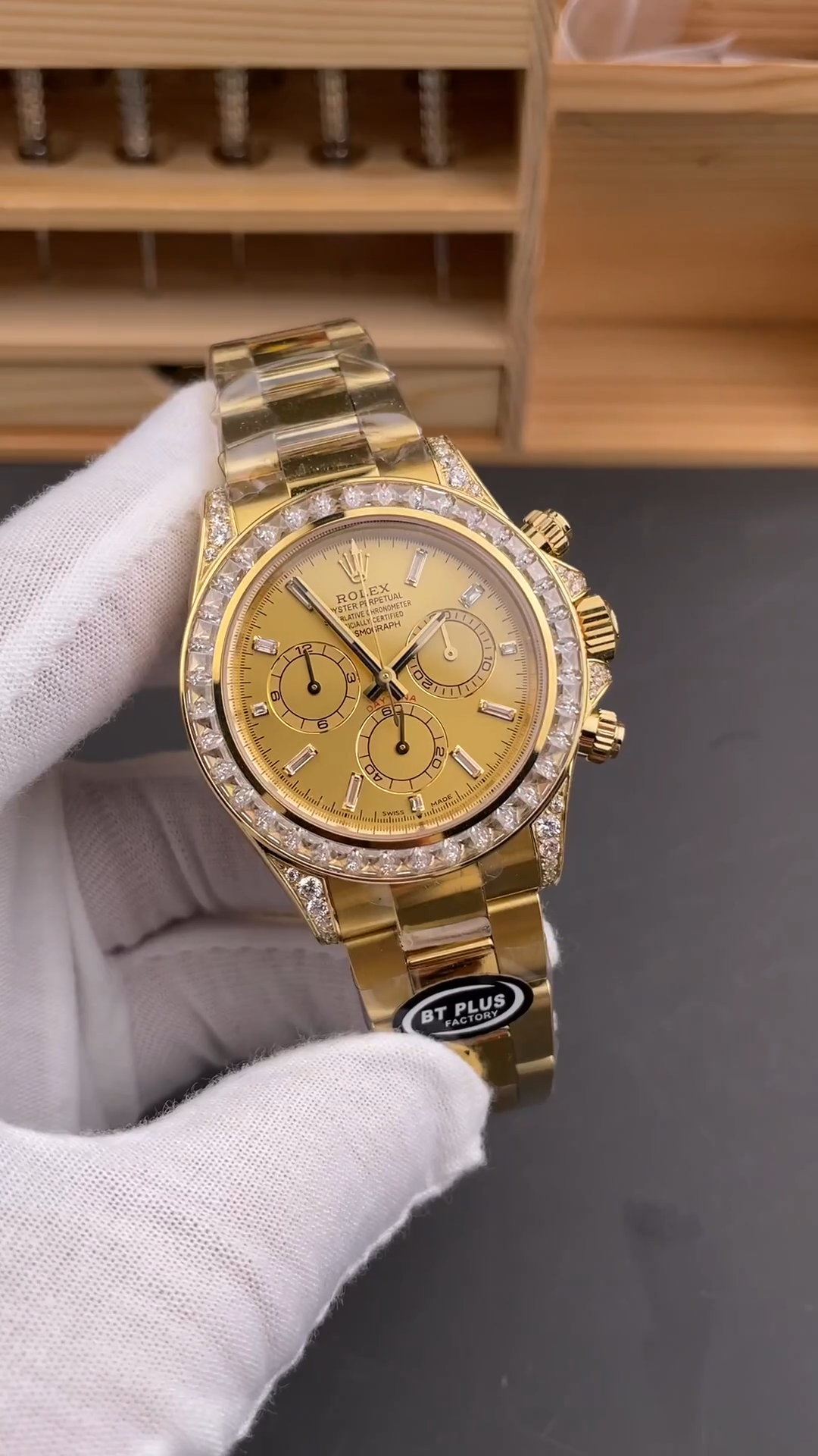 Rolex Daytona Cosmograph Yellow Gold 40mm M126598TBR 0001