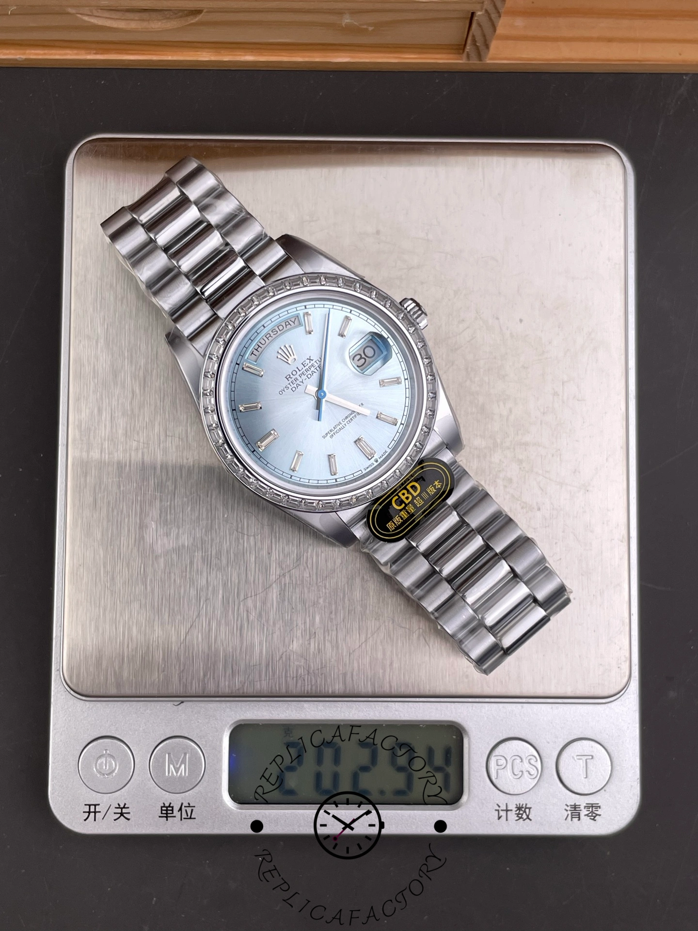 Rolex Day-Date 228396TBR Ice Blue Diamond Dial Diamond Bezel 40mm Mens Replica Watch