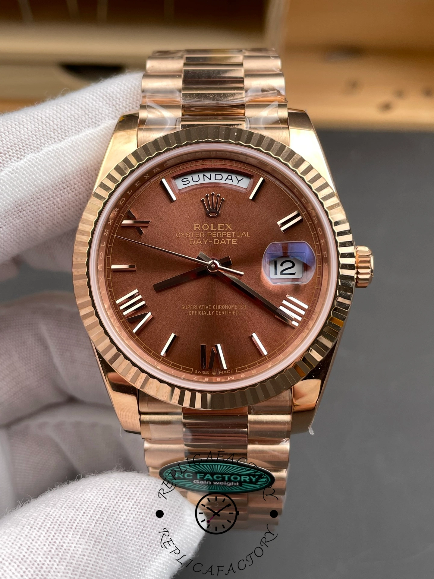 Rolex Day-Date 228235-0002 Chocolate Brown Dial Fluted Bezel 40mm Mens Replica Watch