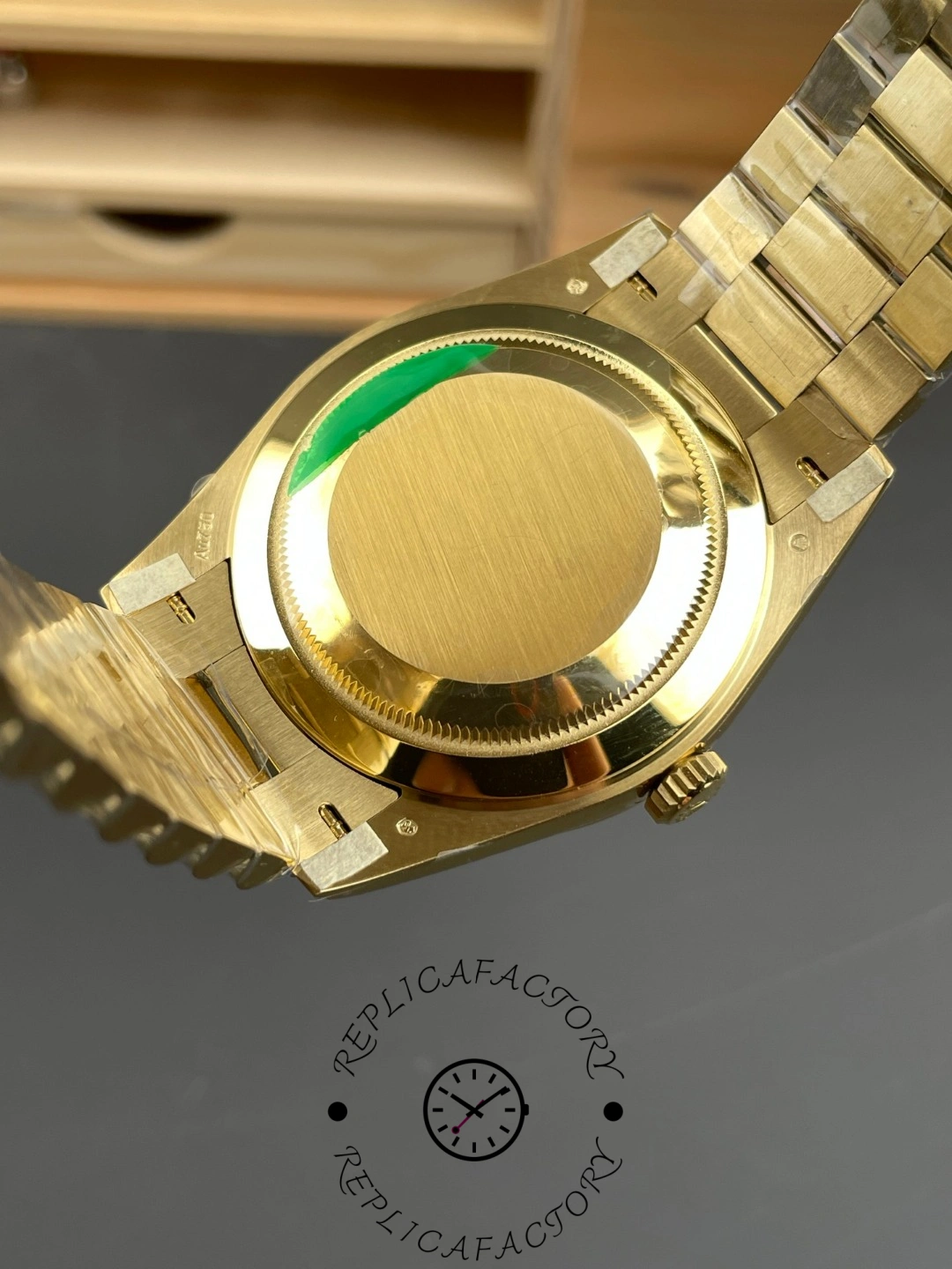 Rolex Day Date 40mm Yellow Gold President Black Dial m228238 0067