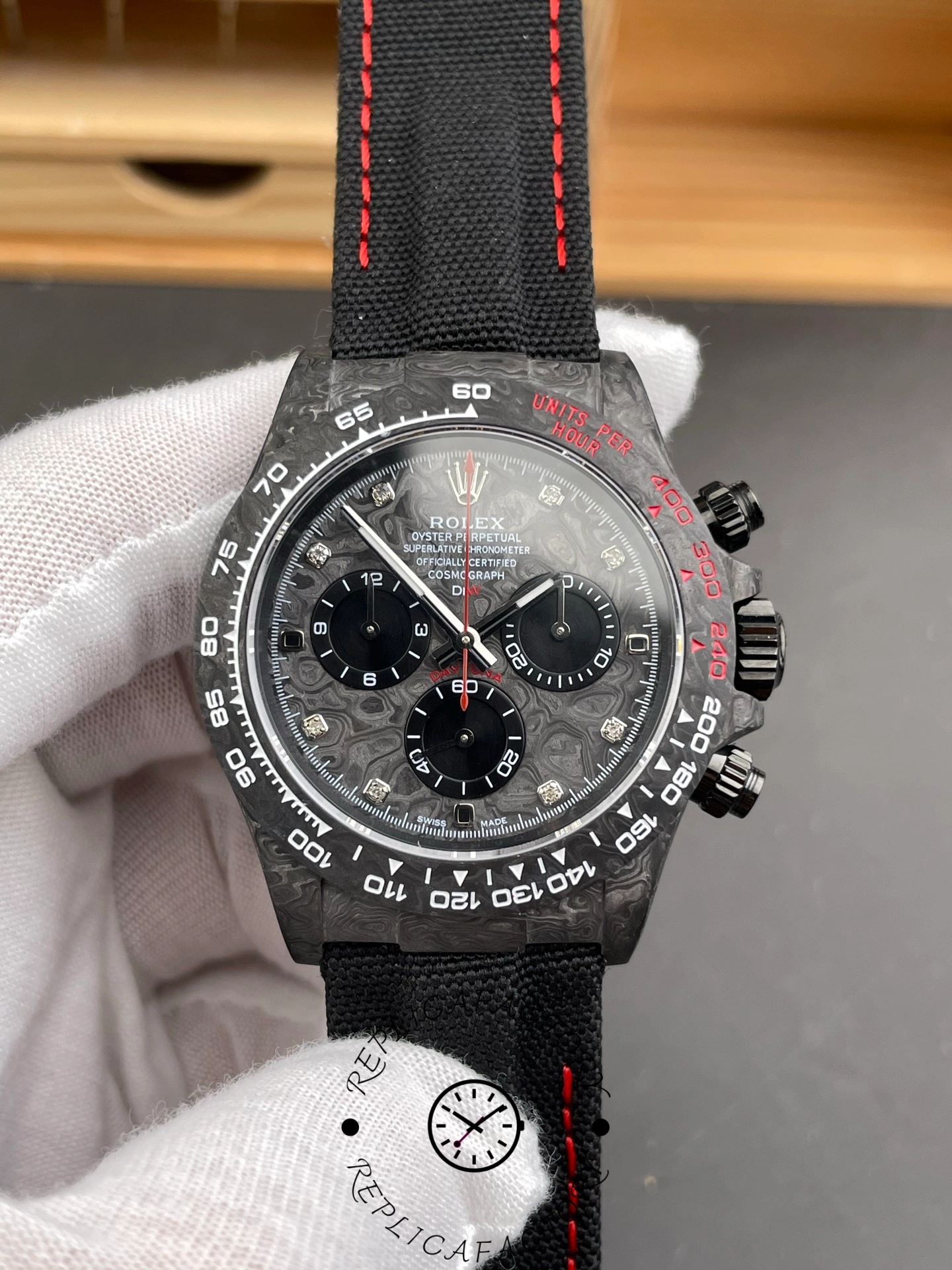Rolex Daytona Cosmograph DIW Diamond Index Carbon Fiber 40mm Replica