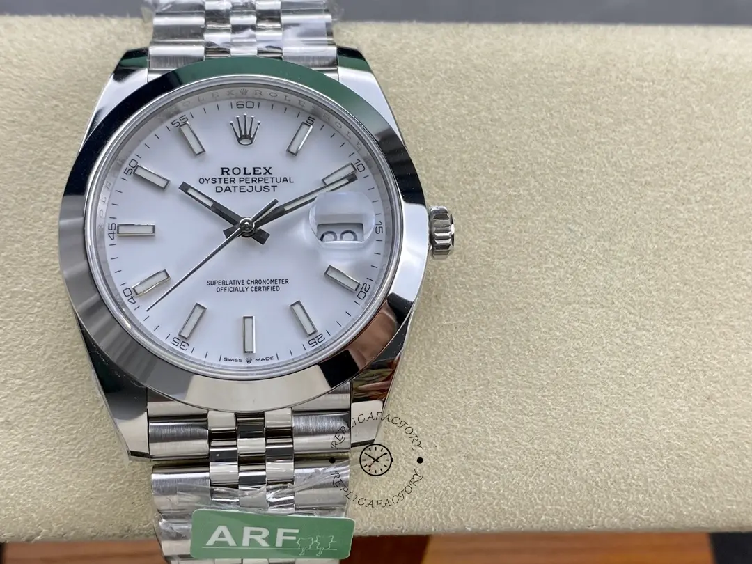 Rolex Datejust 41mm Stainless Steel 126300 0006 White Index Jubilee