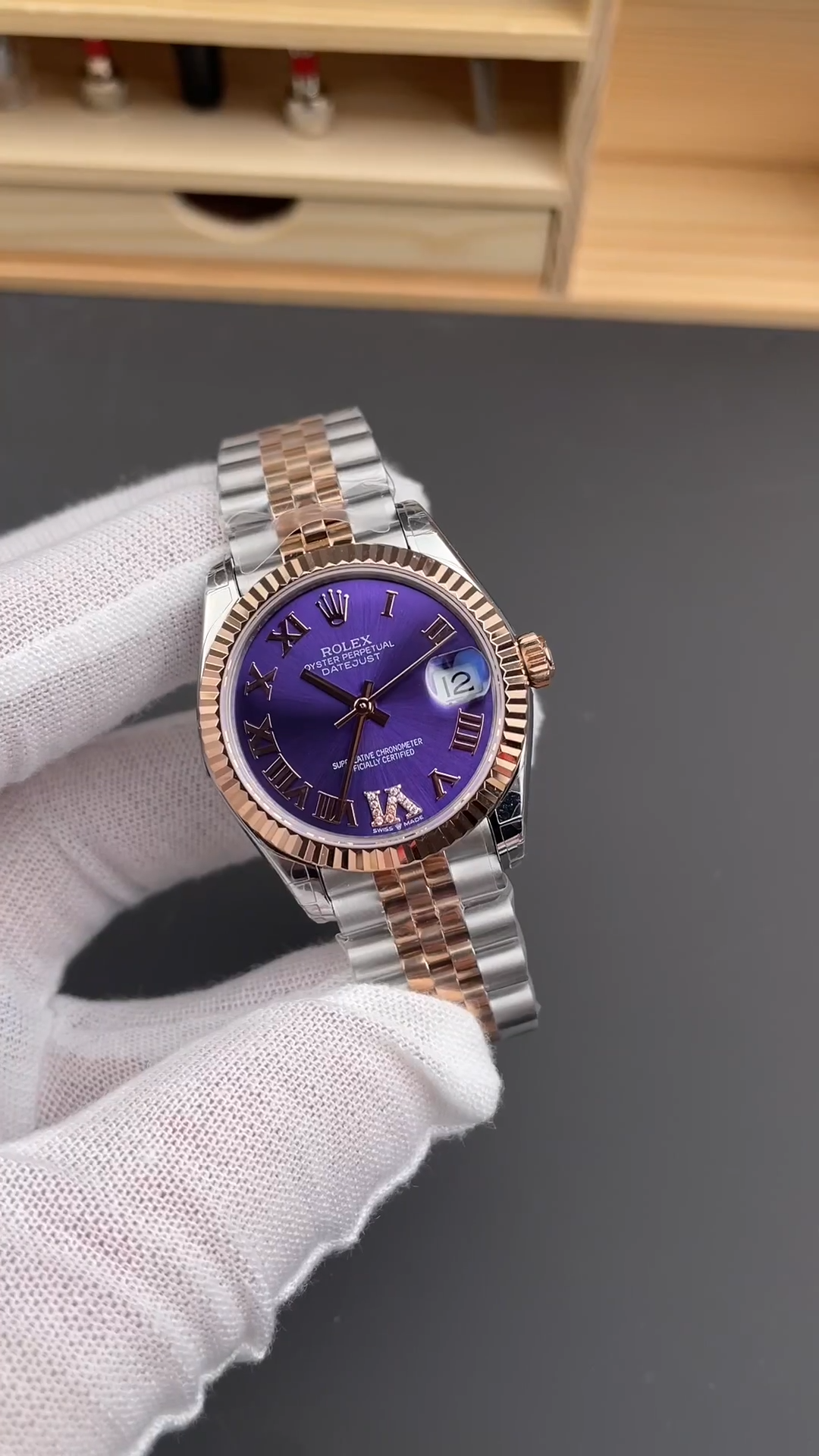 Rolex Datejust 31 Aubergine Pave Roman Dial M278271 0020 Women's Watch