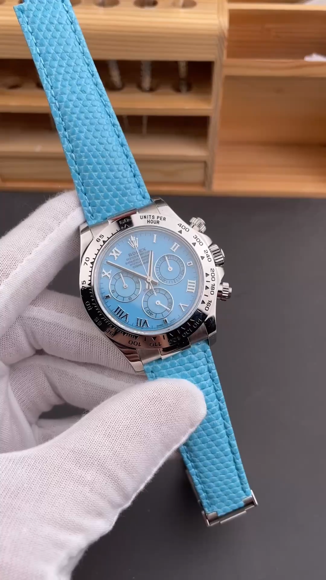 Rolex Daytona Turquoise Blue Beach White Gold 40MM 116519