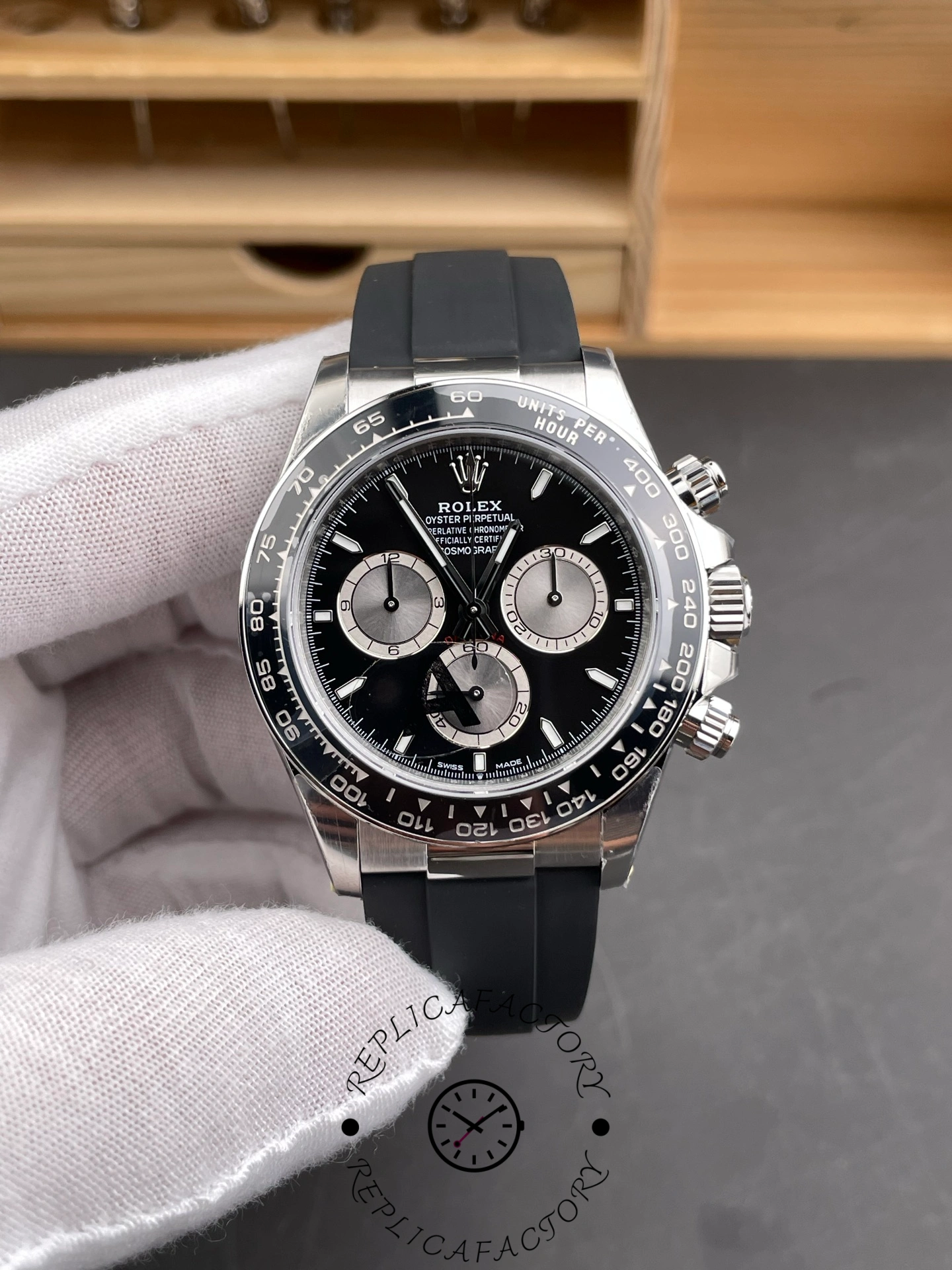 Rolex Cosmograph Daytona 126519LN-0002