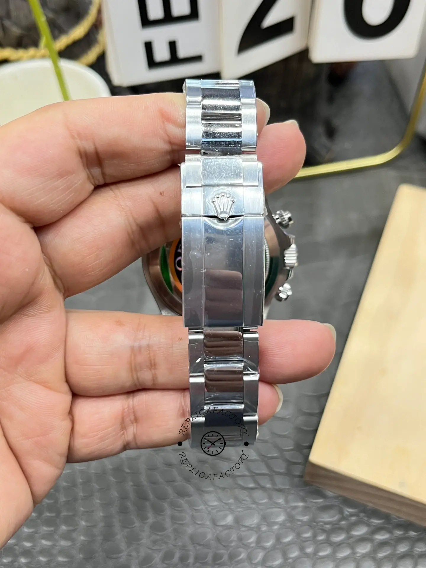 Rolex Daytona Arabic 116506 Replica