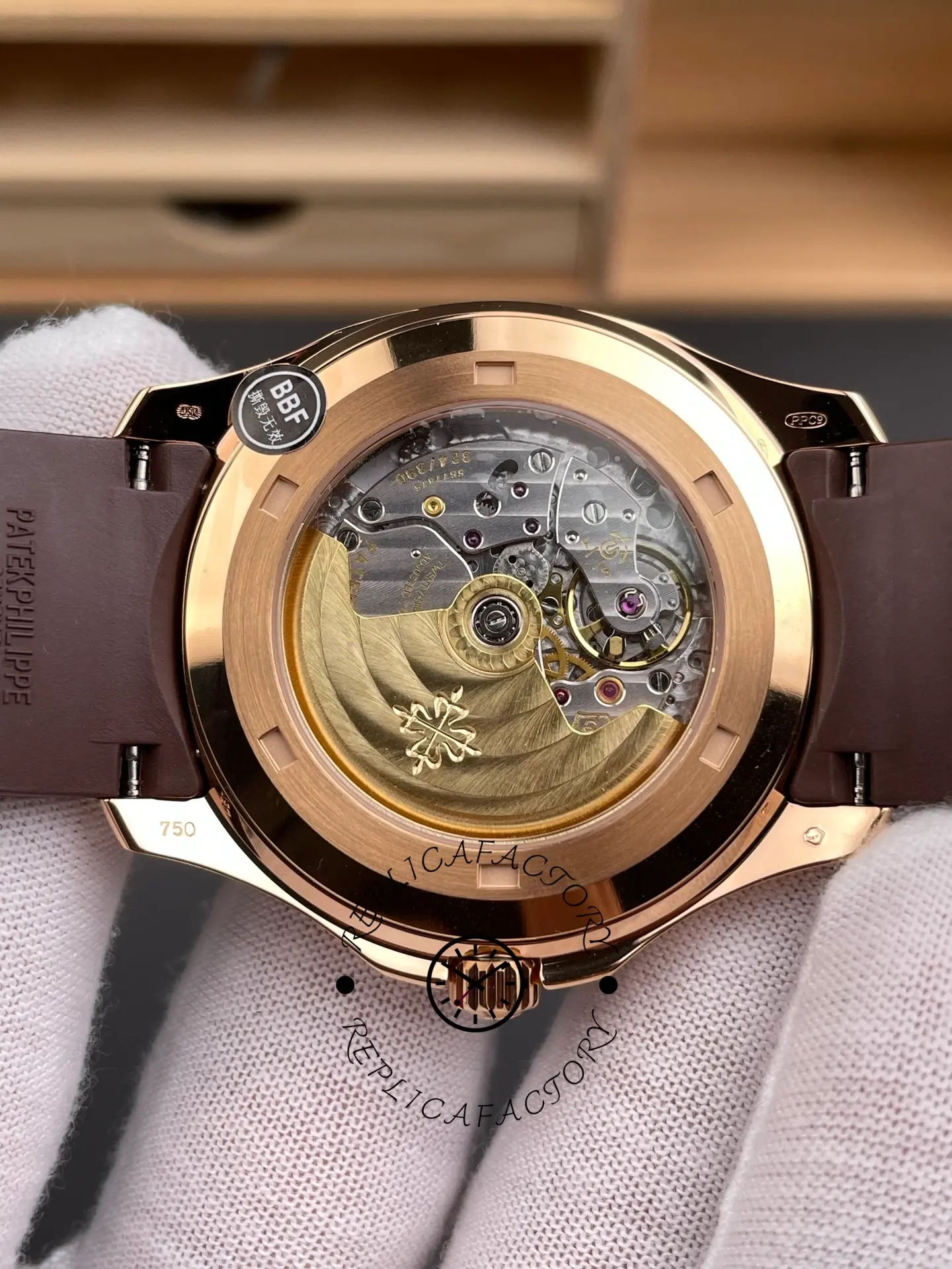 Replica Patek Philippe Aquanaut 5167R 001 40mm Mens Watch