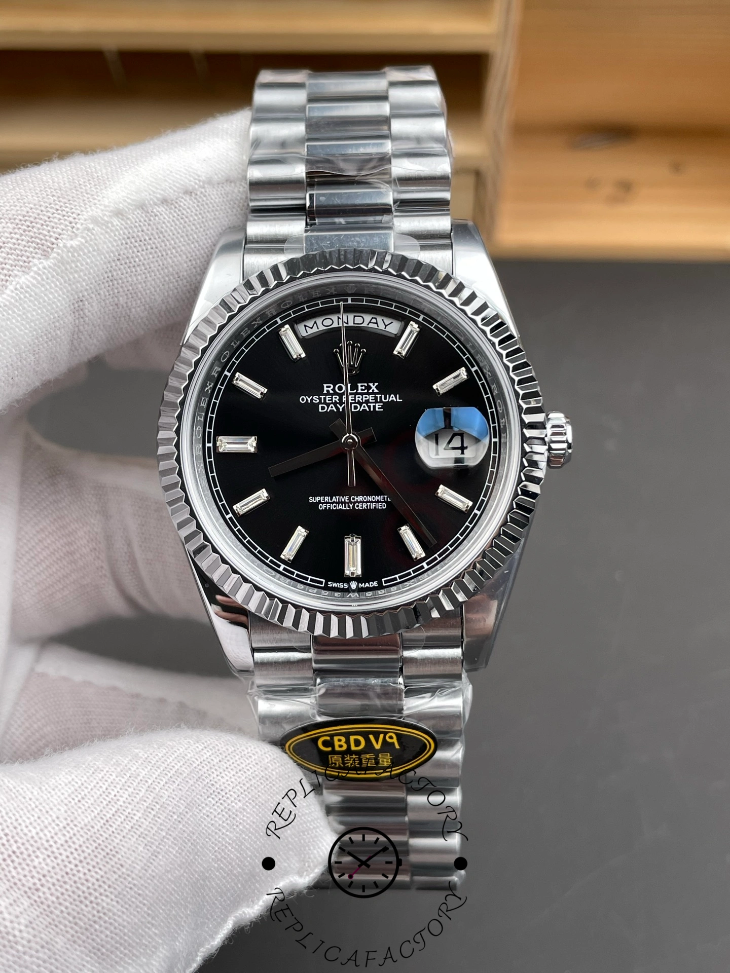 Rolex Day-Date 40mm 228239 0005 Black Diamond Dial Fluted Bezel Mens Replica Watch