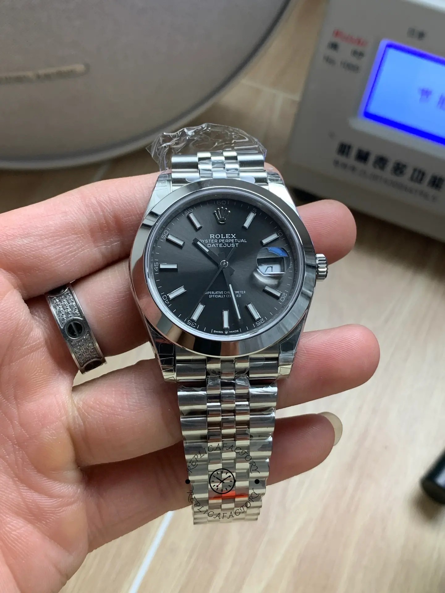 Rolex Datejust 41 Stainless Steel Grey Dial Jubilee Band M126300 0008 Men's Watch