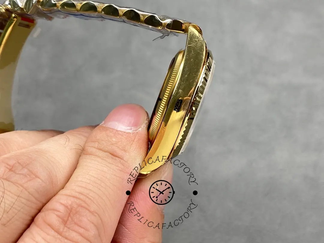 Rolex Day Date 36 Champagne Dial Yellow Gold Bracelet 128238 0132