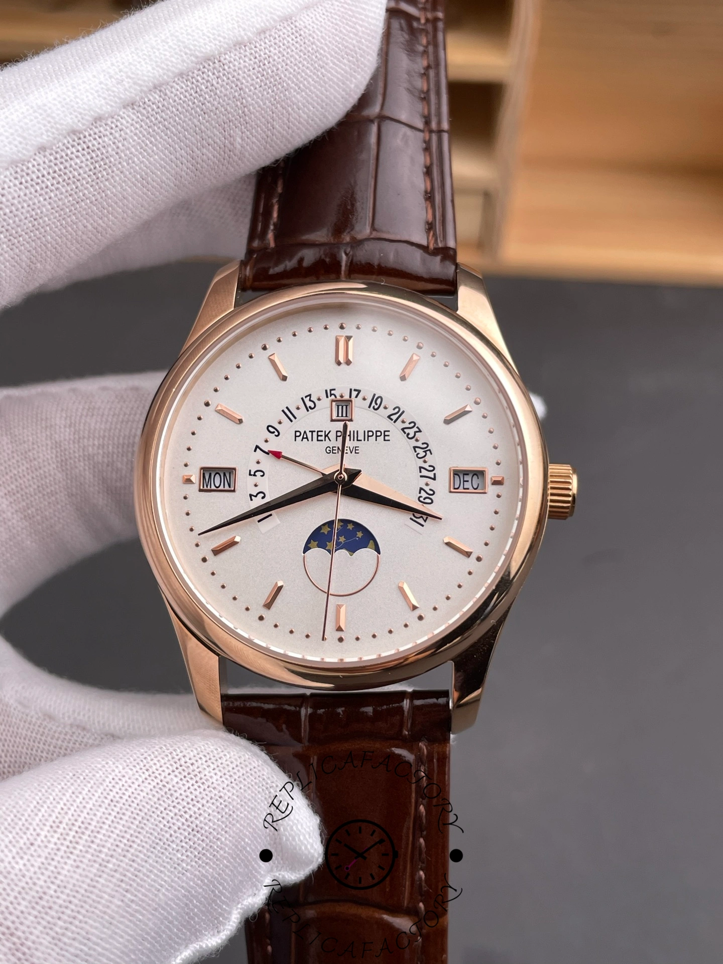 Replica Patek Philippe 5496R-001 Complications Rose Gold Watch