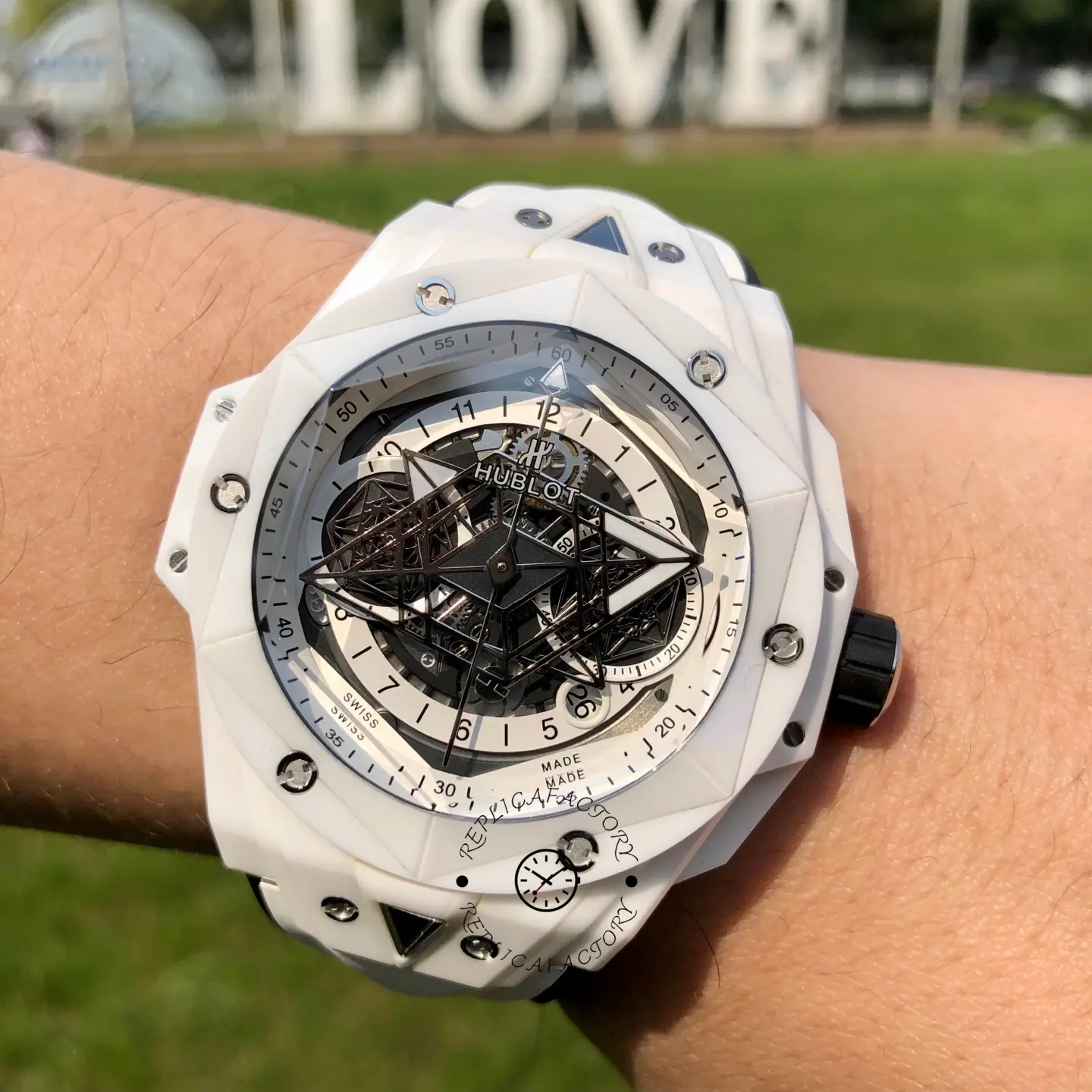 Replica Hublot Big Bang Sang Bleu 418.HX.2001.RX.MXM21 Automatic Ceramic