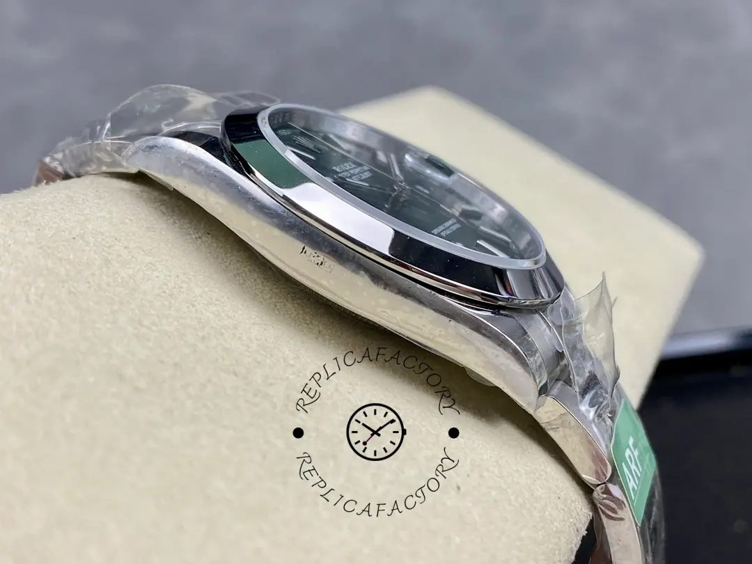 Rolex Datejust 41 Green Stick Dial Oyster m126300 0019 Men's Watch