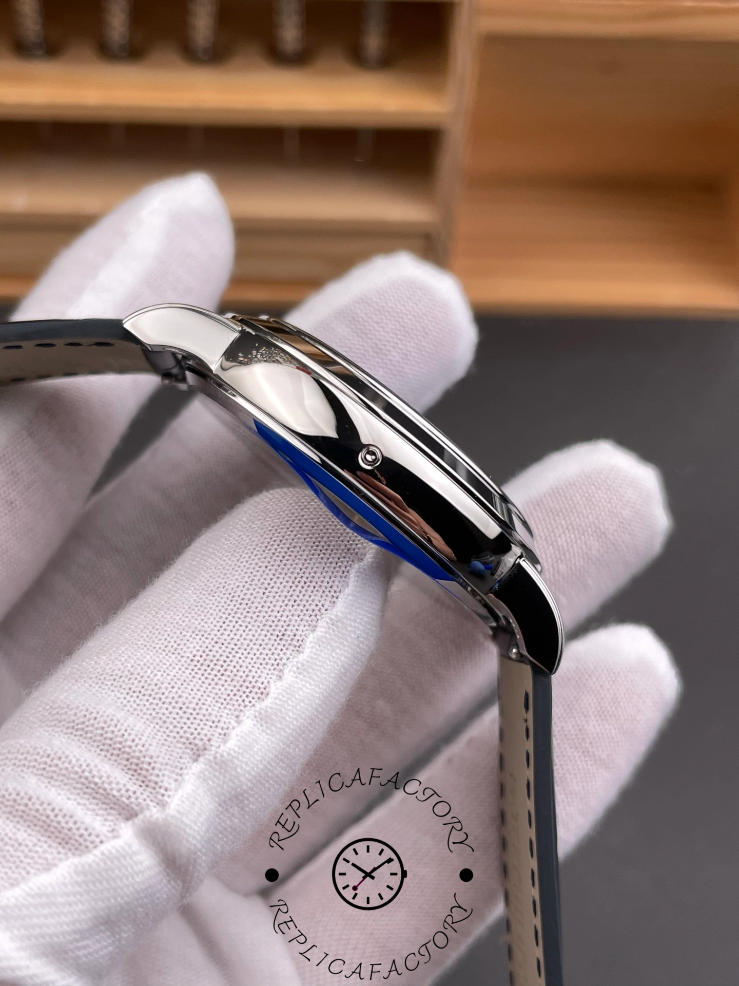 Patek Philippe Grand Complications Celestial Moon Age 6102P-001