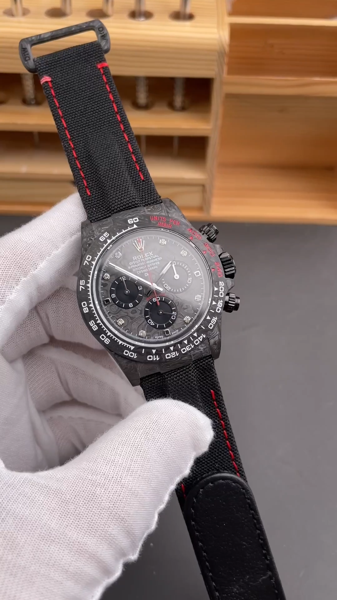 Rolex Daytona Cosmograph DIW Diamond Index Carbon Fiber 40mm Replica