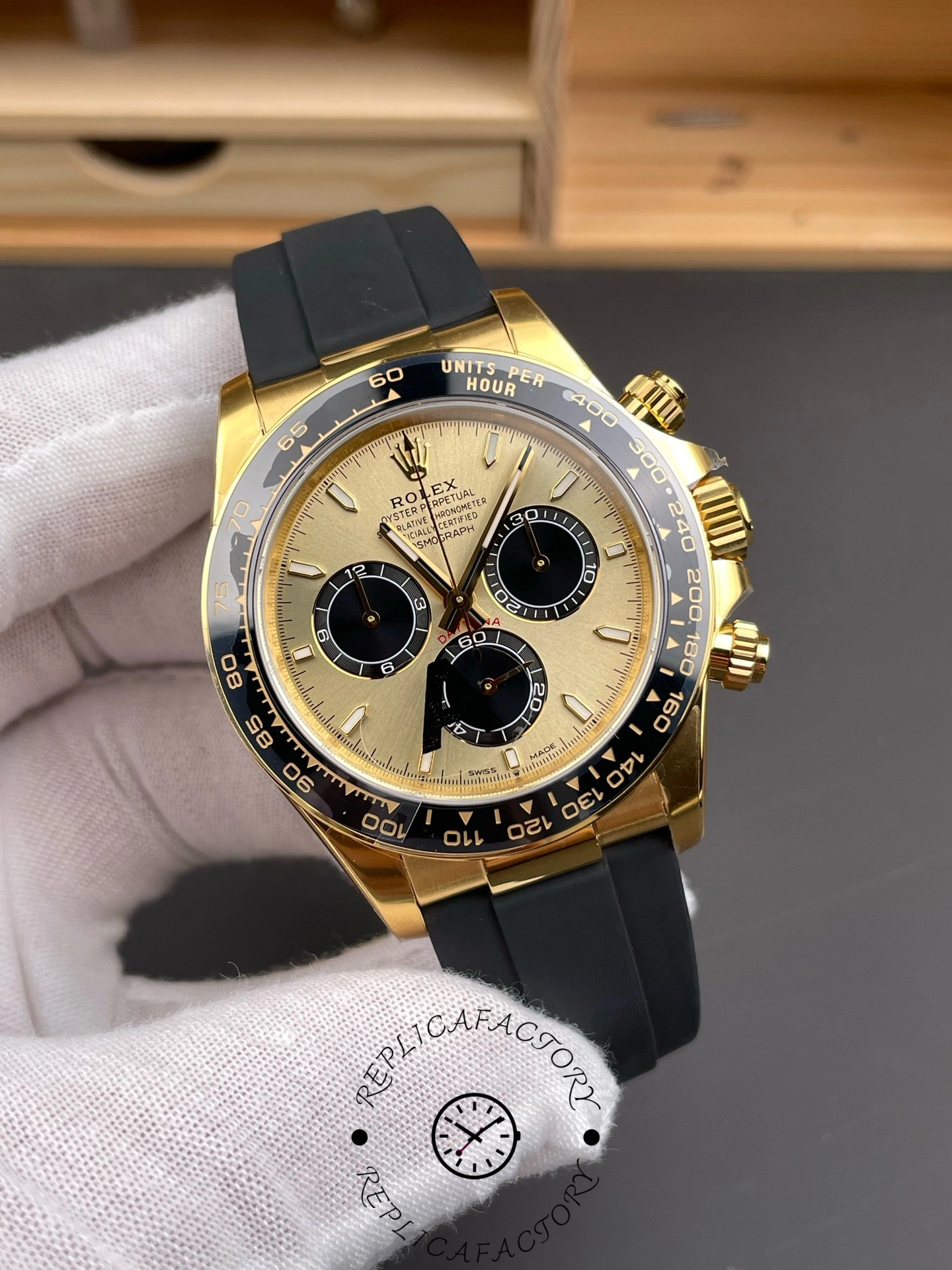 Replica Rolex Cosmograph Daytona 126518LN 0012