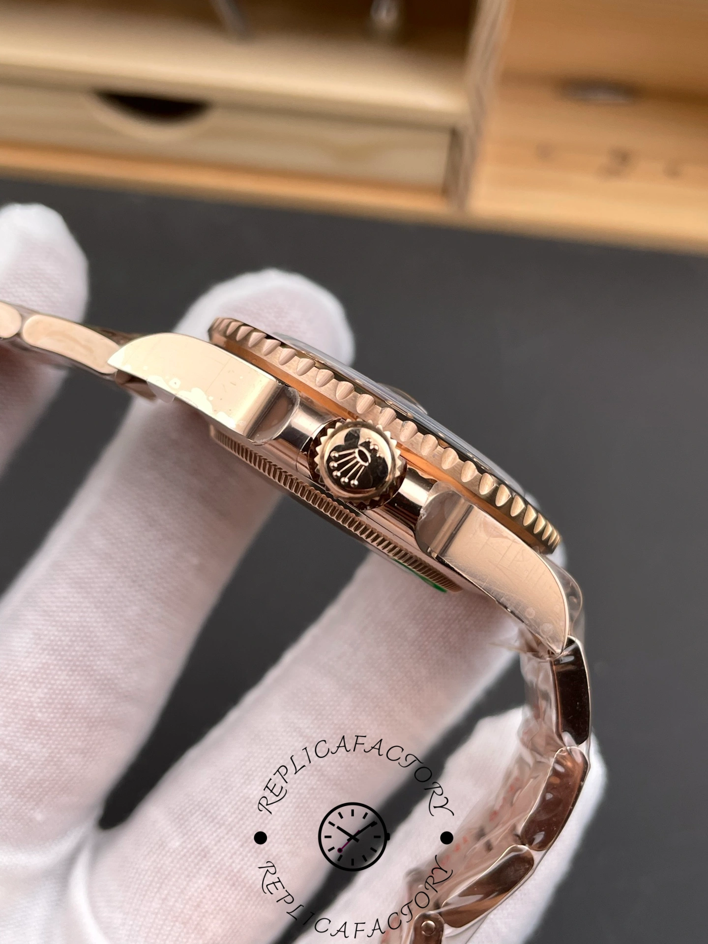 2025 Rolex GMT Master II 18k Everose Gold M126715CHNR 0002 Replica