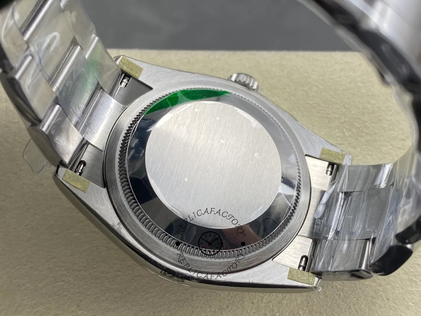 Rolex Oyster Perpetual 41 Silver Dial Steel M124300 0001 Men's Watch