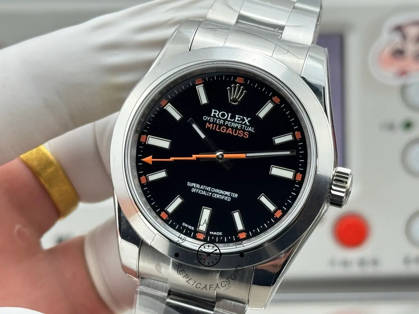 Rolex Milgauss 116400-0001 Stainless Steel Black Dial 40mm Mens Replica Watch