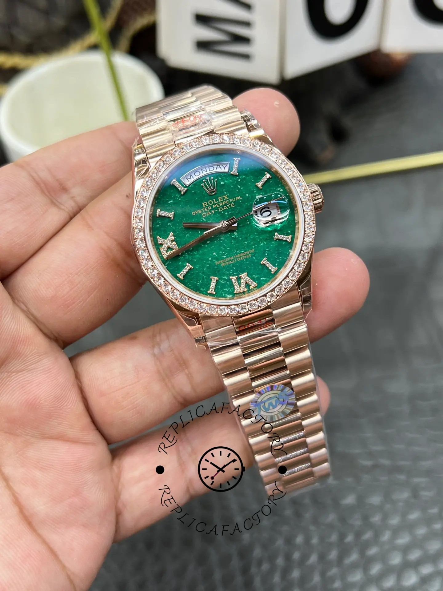 Rolex Day Date Oyster 36 mm Everose Gold Diamonds Bezel M128345RBR 0068