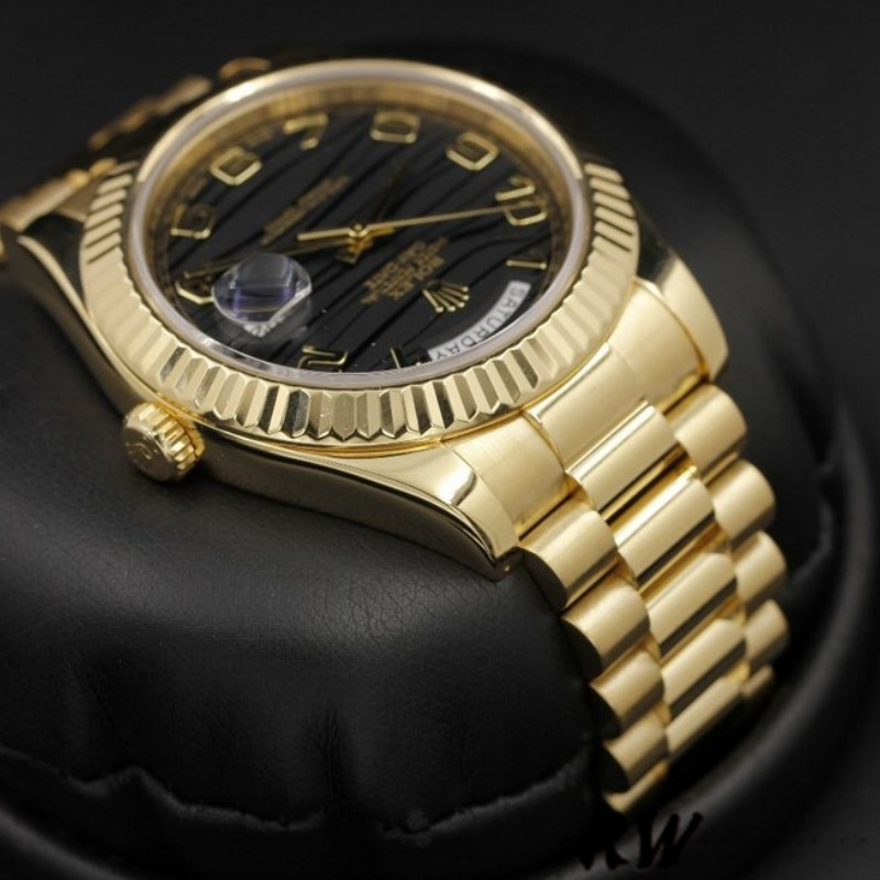 Rolex Day-Date 218238 Wave Black Dial Yellow Gold 41MM Mens Replica Watch