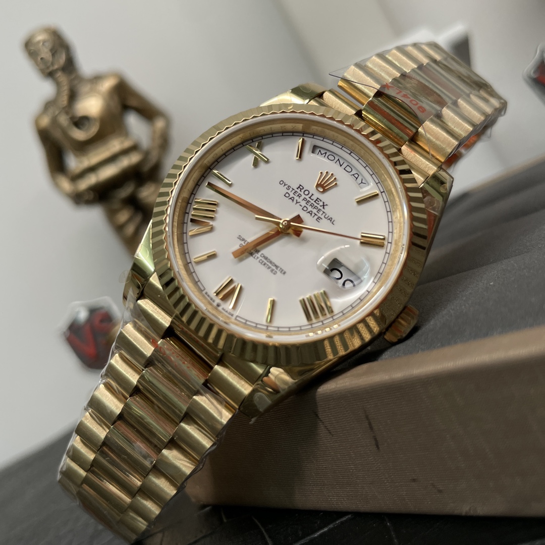 Rolex Day-Date 228238 White Roman Dial Fluted Bezel 40mm Mens Replica Watch