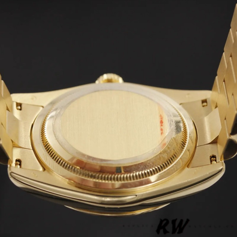Rolex Day-Date 118238 Yellow Gold Silver dial Fluted Bezel 36mm Unisex Replica Watch