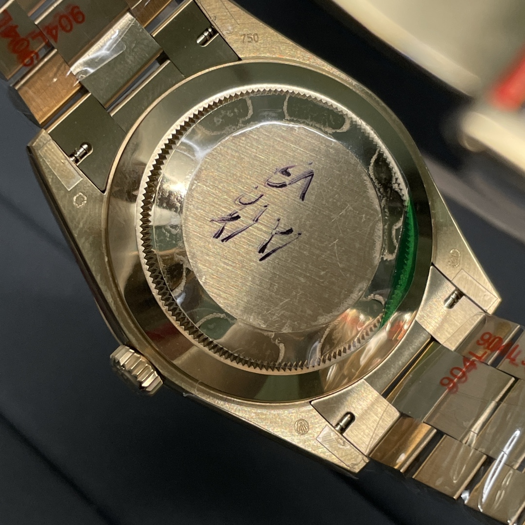 Rolex Day-Date 228238 White Roman Dial Fluted Bezel 40mm Mens Replica Watch