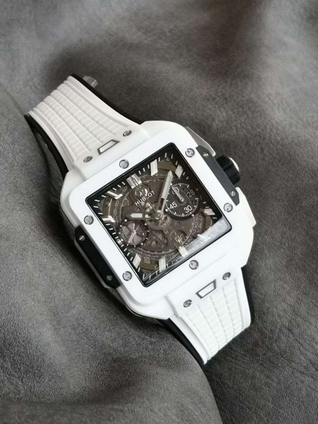 Hublot Spirit of Big Bang 821.HX.0170.RX 42mm Mens