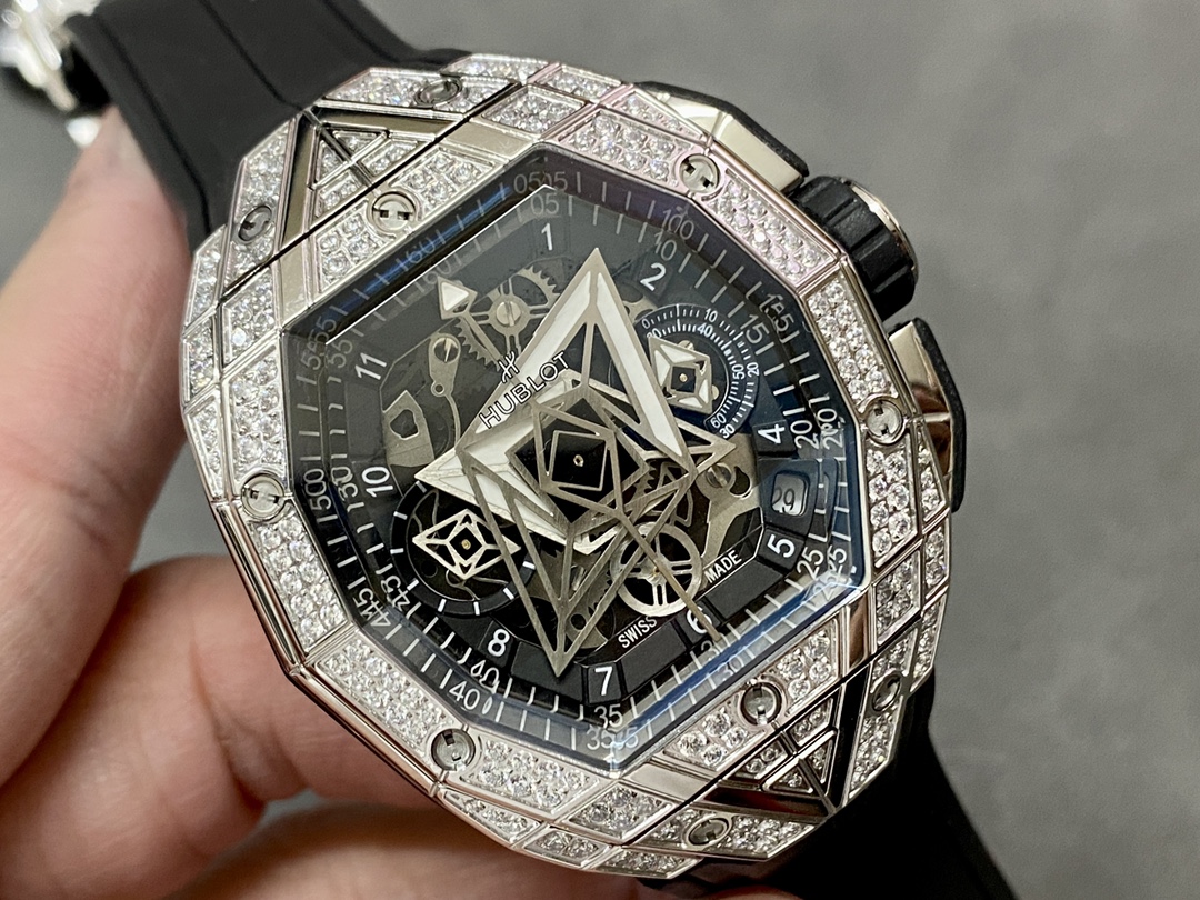 Hublot Spirit of Big Bang 648.NX.0107.RX.1604.MXM23 42mm