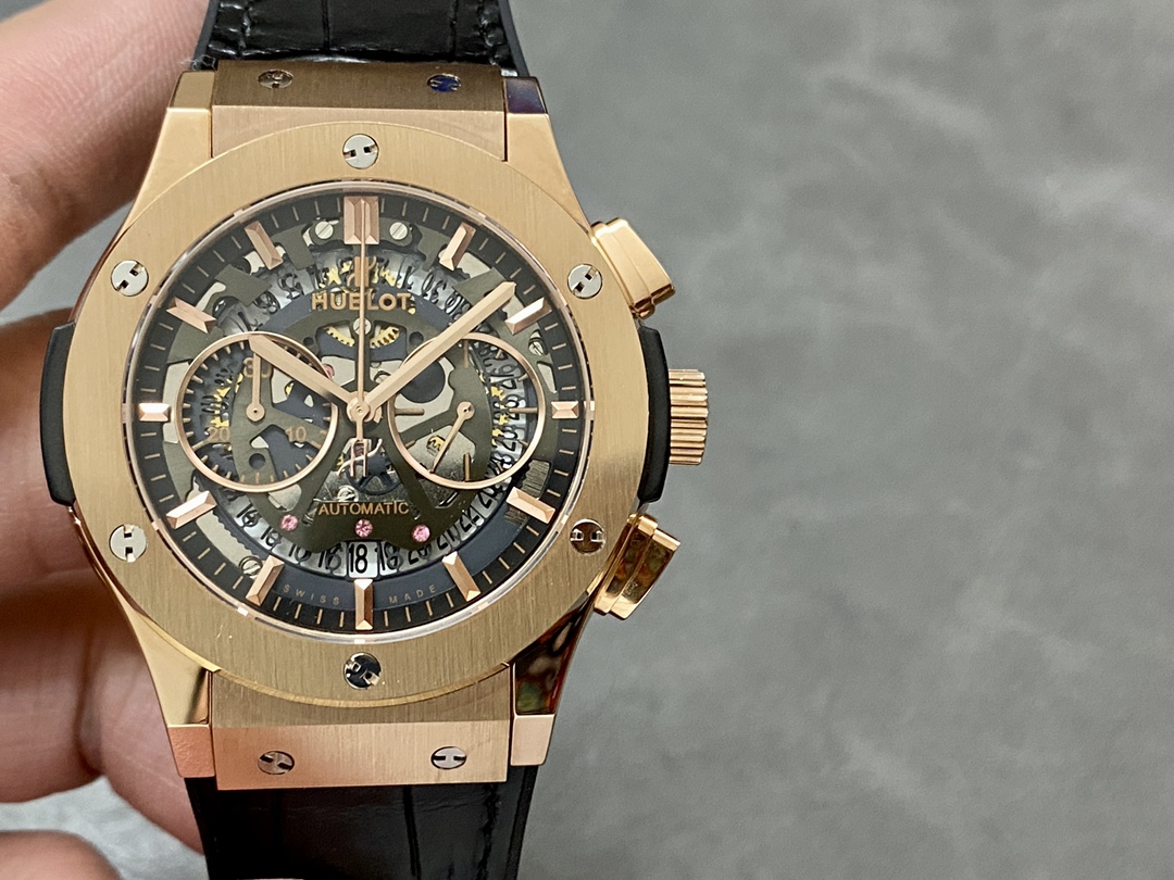 Hublot Classic Fusion 525.CM.0170.RX 45MM Replica Watch