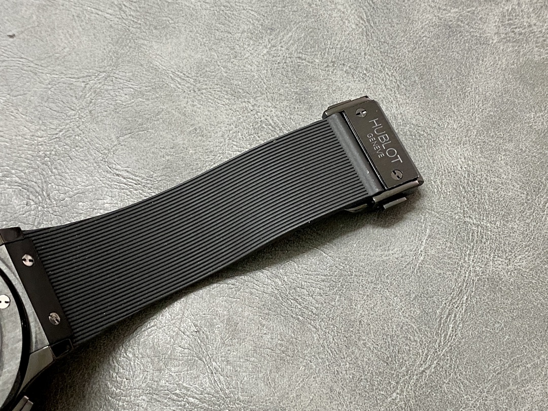 Hublot Classic Fusion 525.CM.0170.RX 45MM Replica Watch