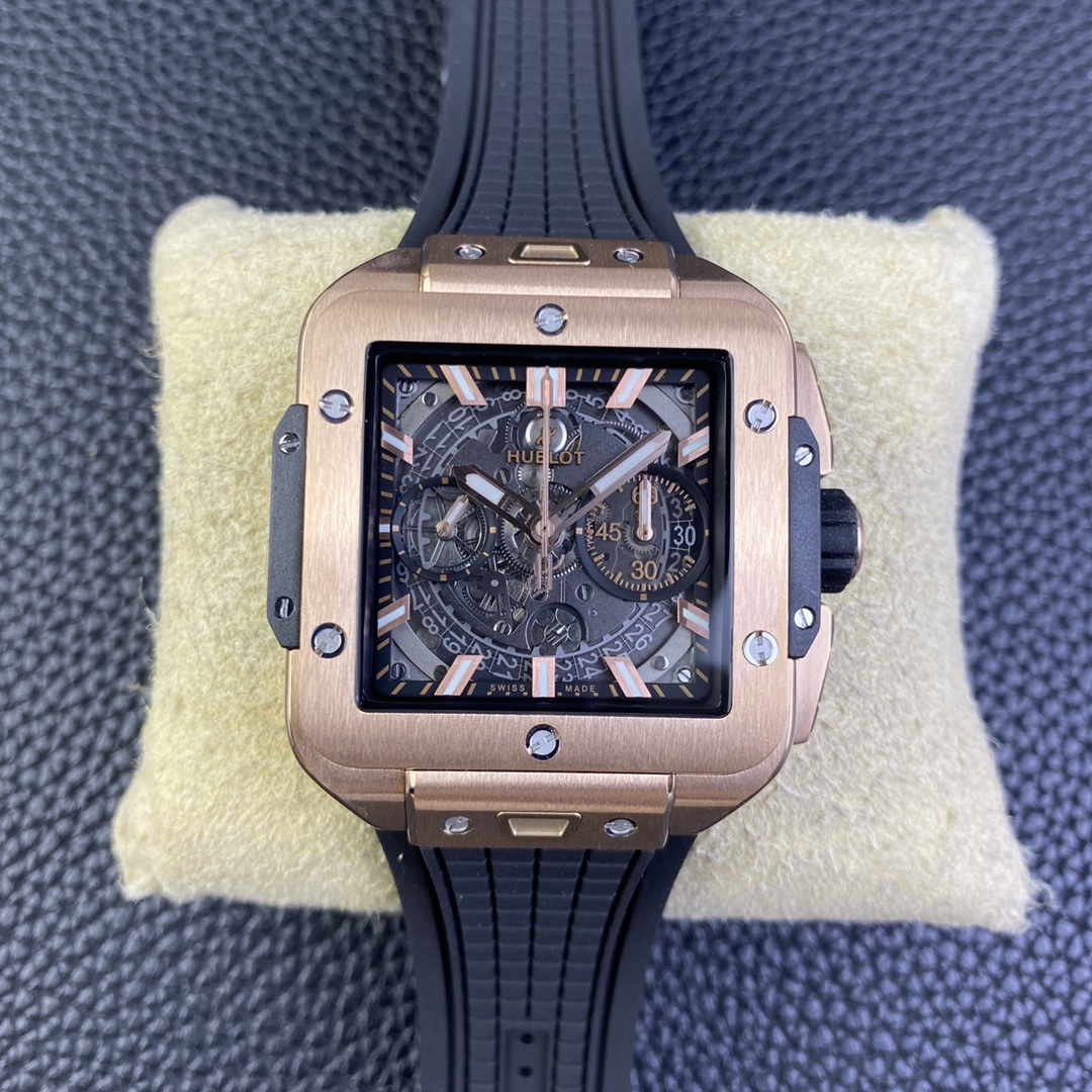 Hublot Square Bang 821.OM.0180.RX 44 mm