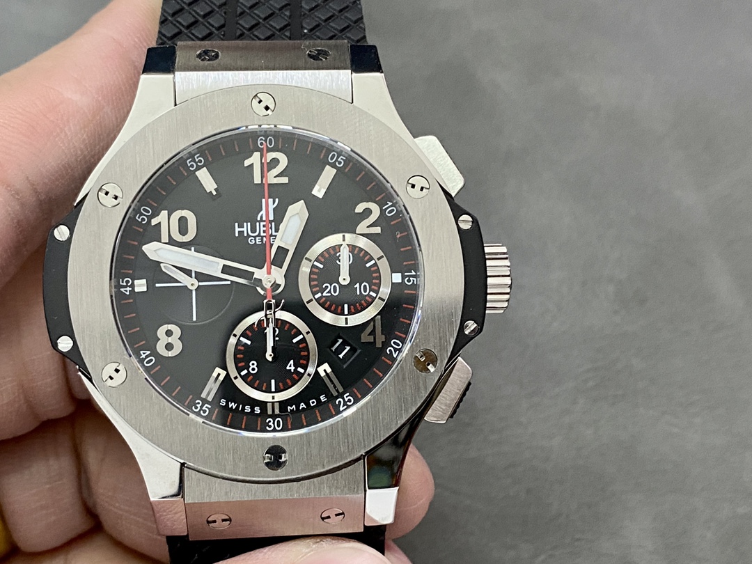 Hublot Big Bang 301.SB.131.RX 44mm Mens