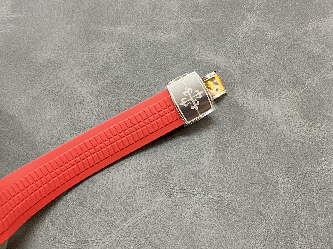 Strap buckle end of Patek Philippe Aquanaut 5167A-012 showing clasp tip and strap end details.