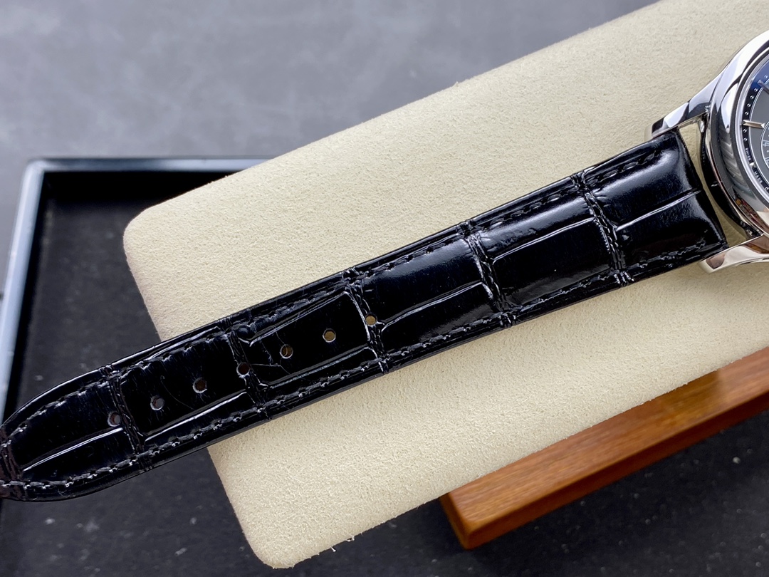 Replica Patek Philippe Complications Annual Calendar White Gold 5205G 010 40mm Mens Watch