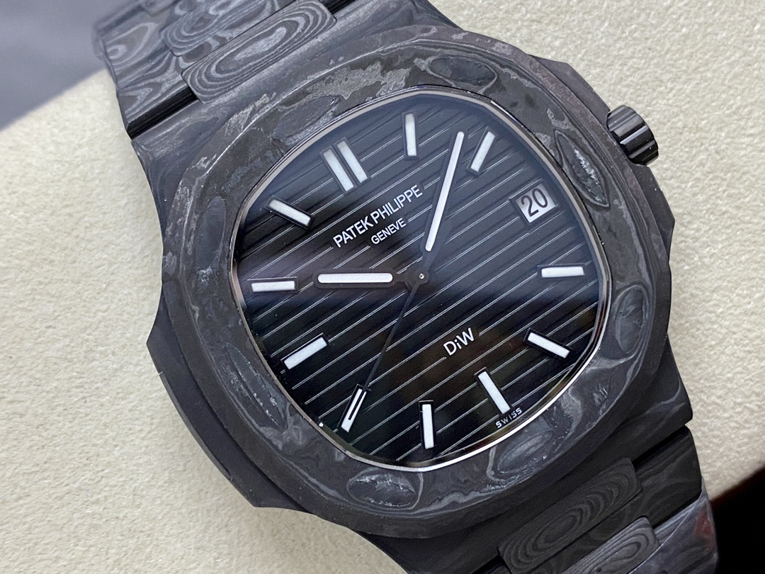 Patek Philippe Nautilus Carbon Fiber Case Black Dial 5711 40MM Watch