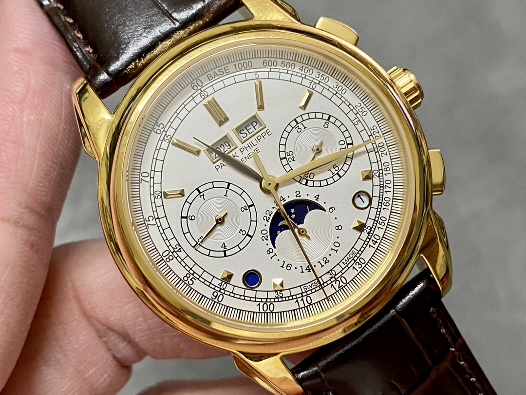Patek Philippe Grand Complications Perpetual Calendar Chronograph 5970J 001